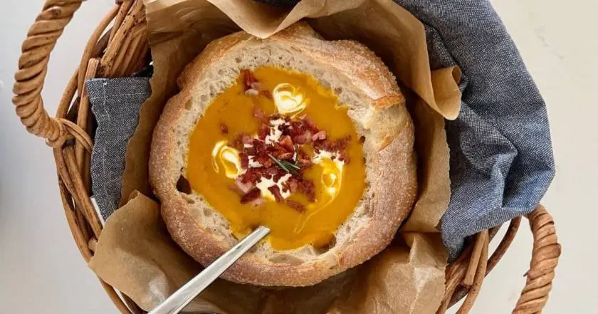 The Key For Preventing Soggy Bread Bowls? Get Them Nice And Toasty