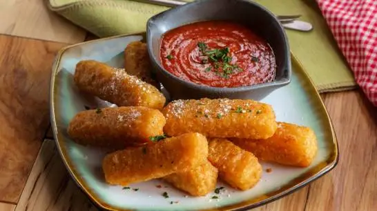 Are Mozzarella Sticks the Most Popular Appetizer in America?